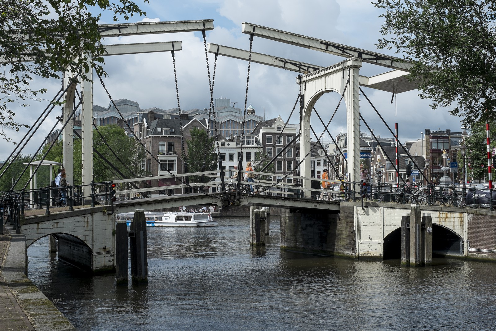 Pont à bascule