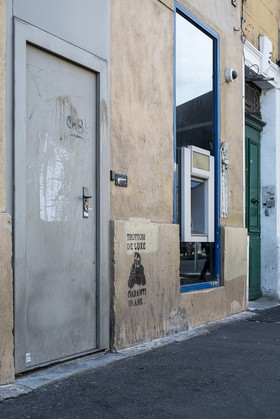 Trottoir de luxe