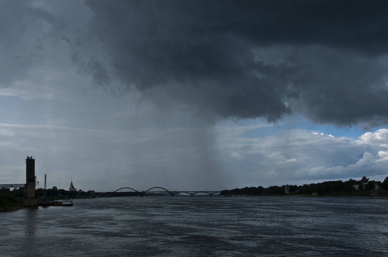Orage à Rybinsk Orage à Rybinsk