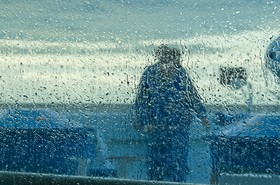 Sous la pluie
