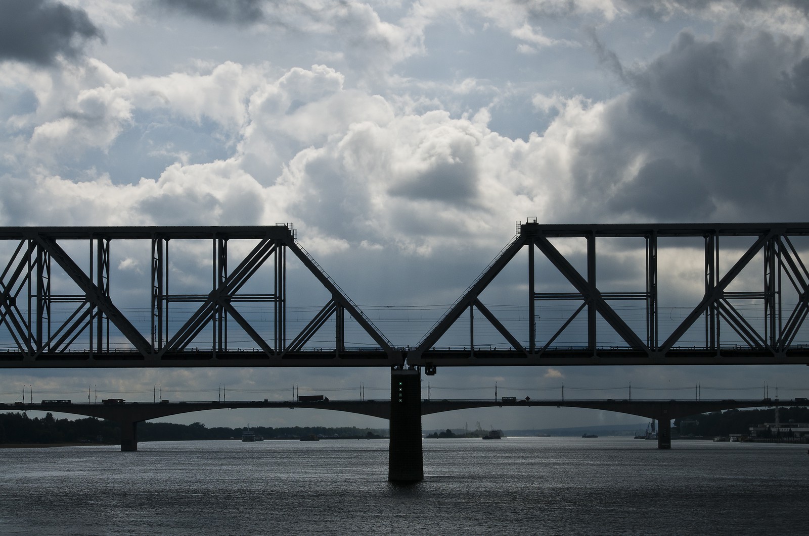 Silhouettes de pont