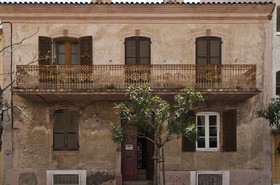 Façade