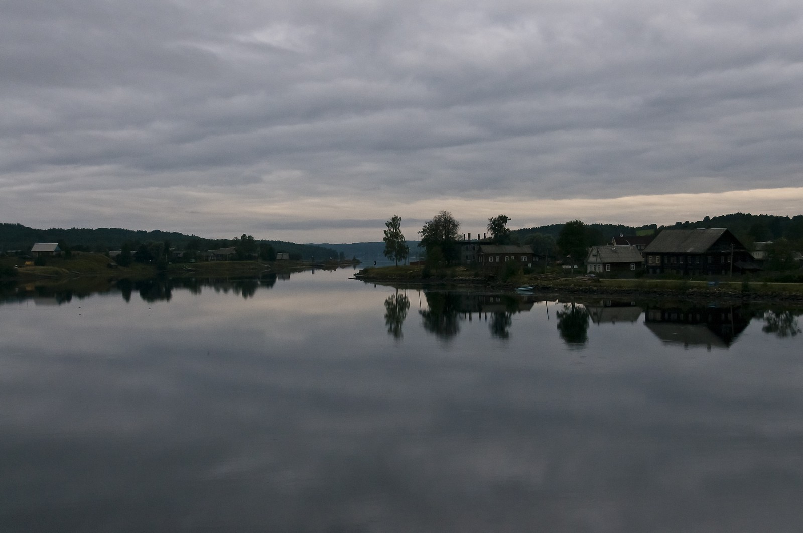 Berges du Svir