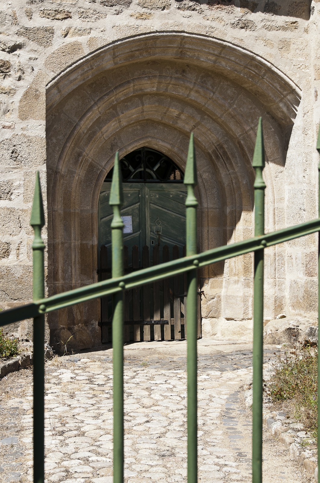 Porche d'église Porche d'église