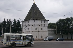 Tour Bogorodskaya