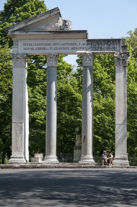Le faux temple