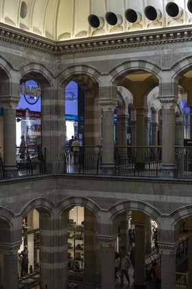 Grand magasin