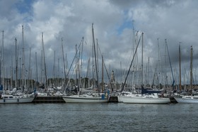 Sous les nuages