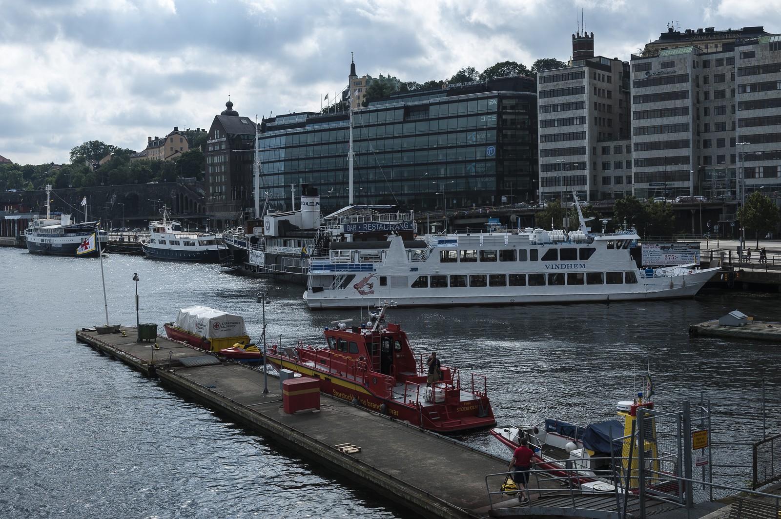 Bateaux à quai