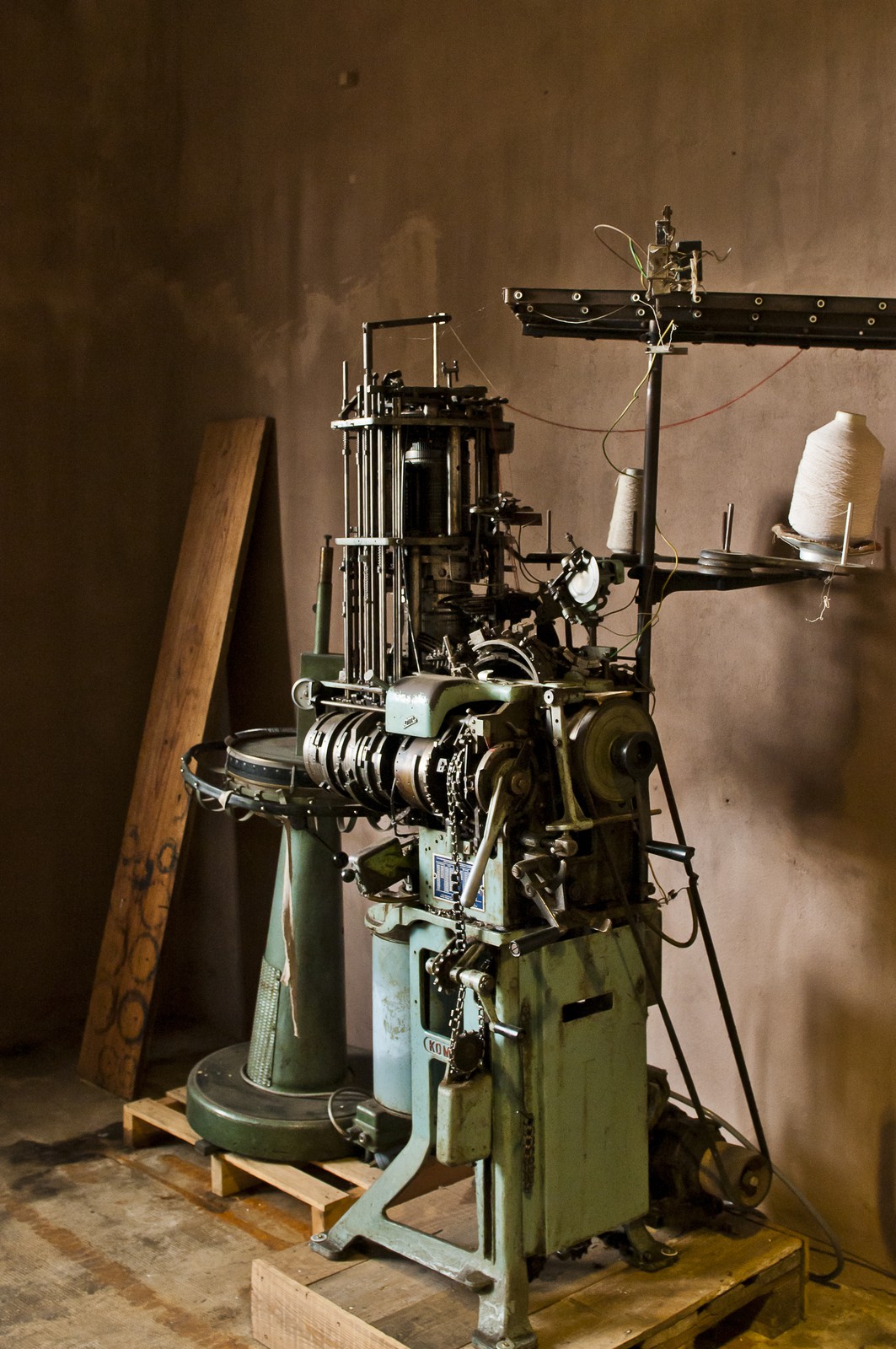 Machine à tricoter
