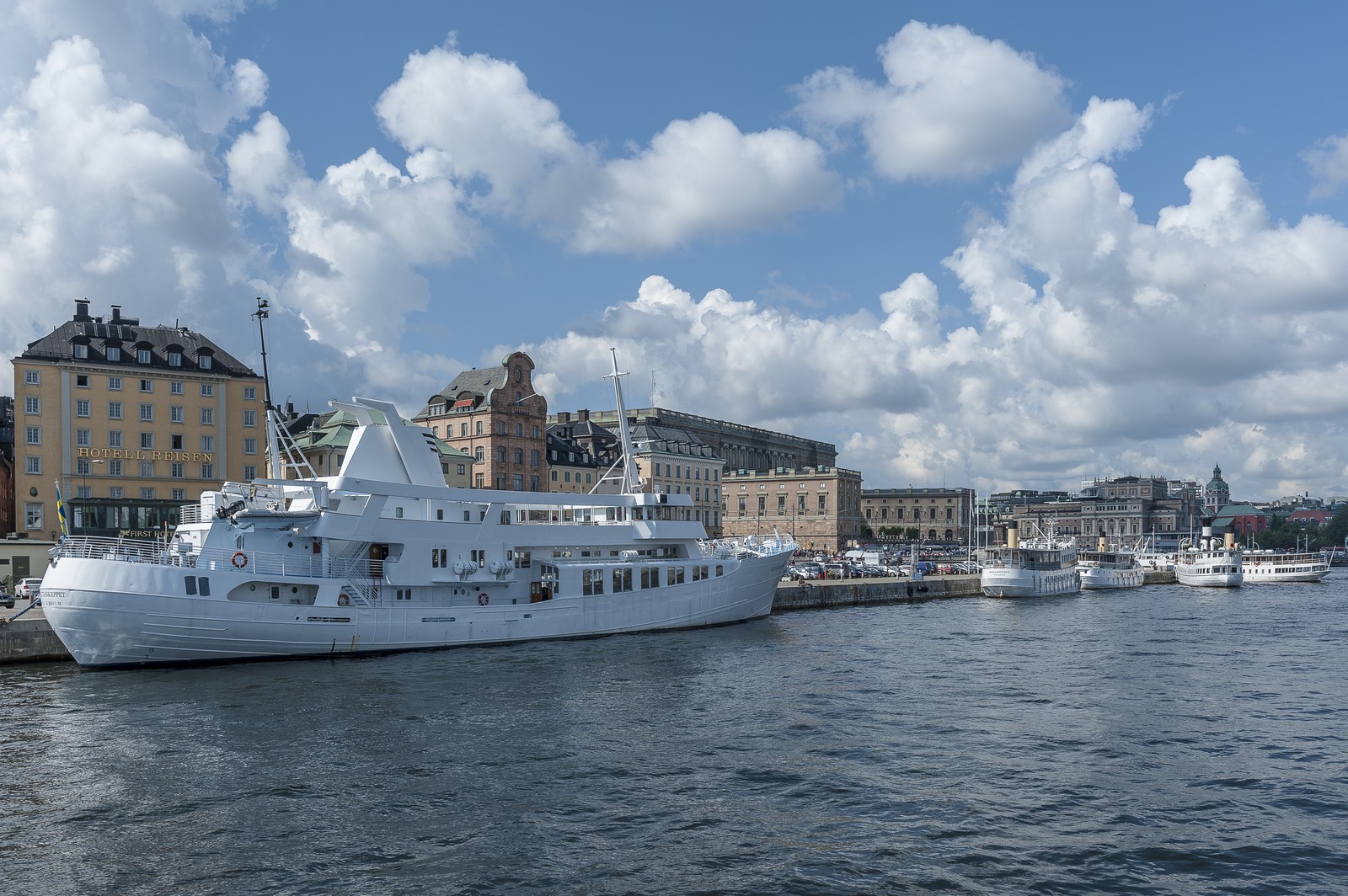 Skeppsbron Skeppsbron