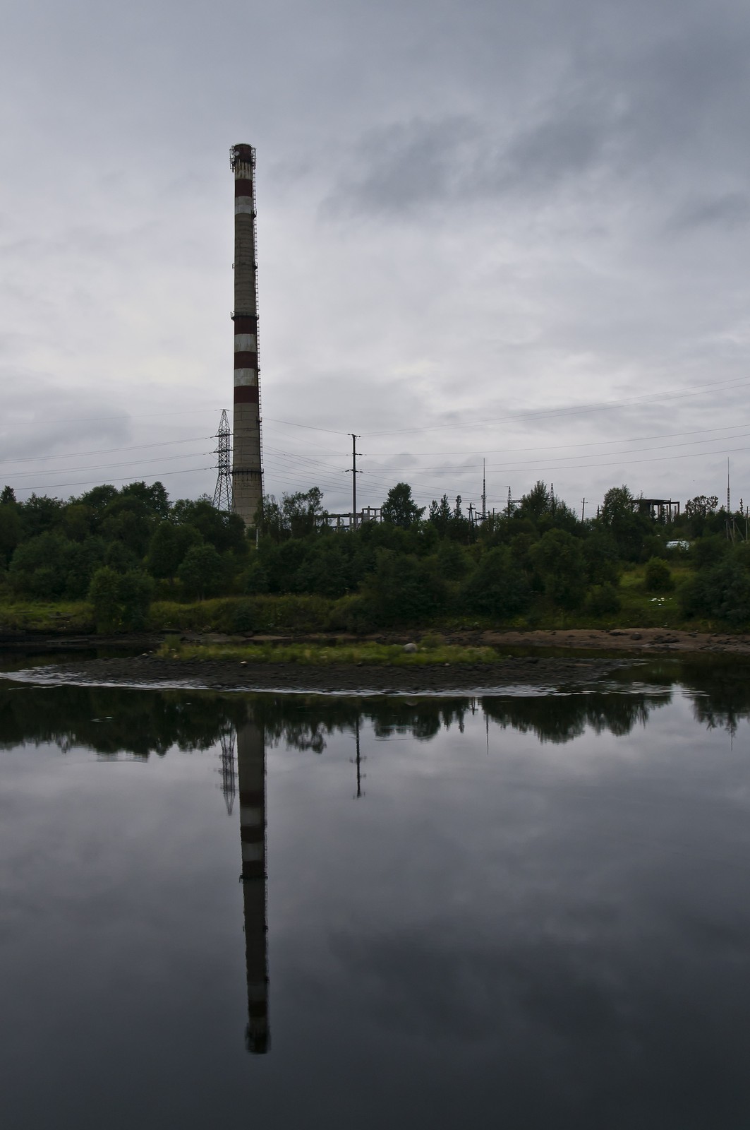 Aube sur les berges du Svir Aube sur les berges du Svir