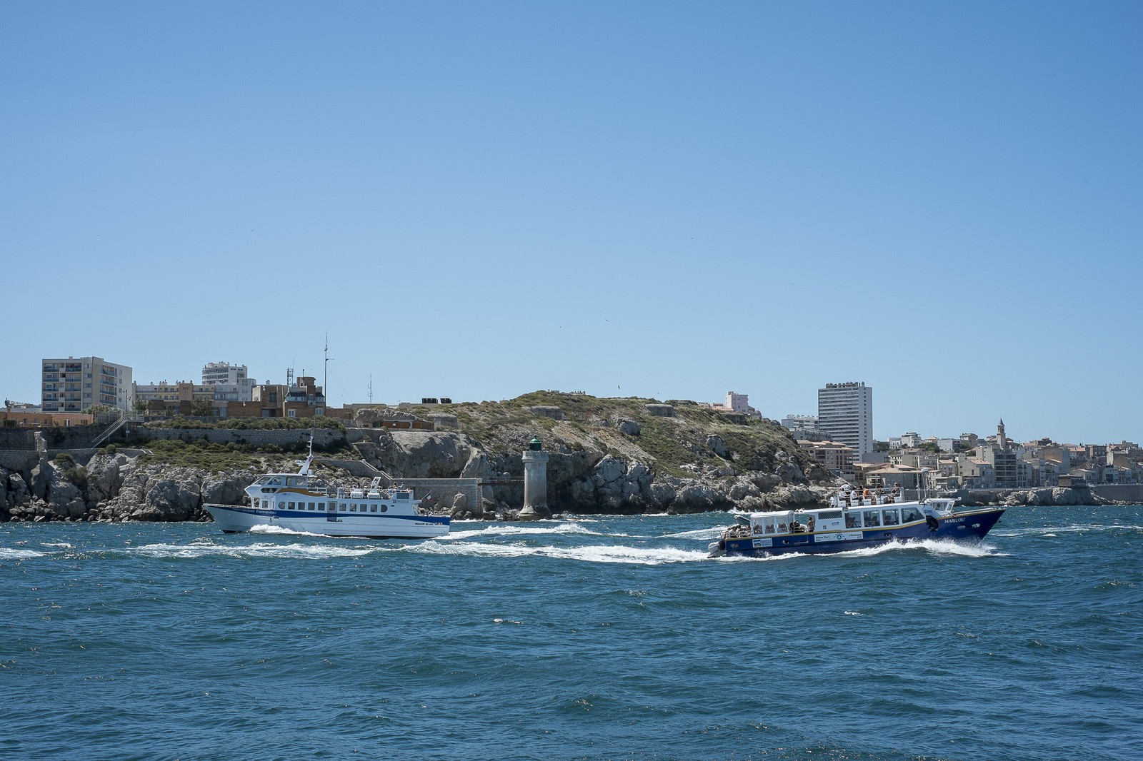 Navettes maritimes